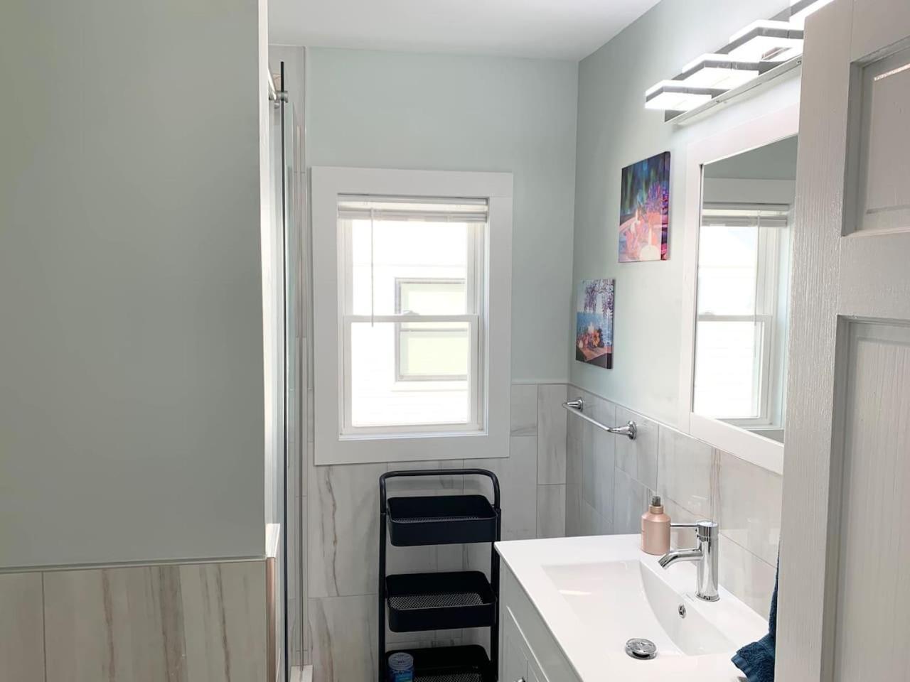 Newly Renovated 2 Bedroom Downtown Apt, Family Getaway. Montclair Exteriér fotografie