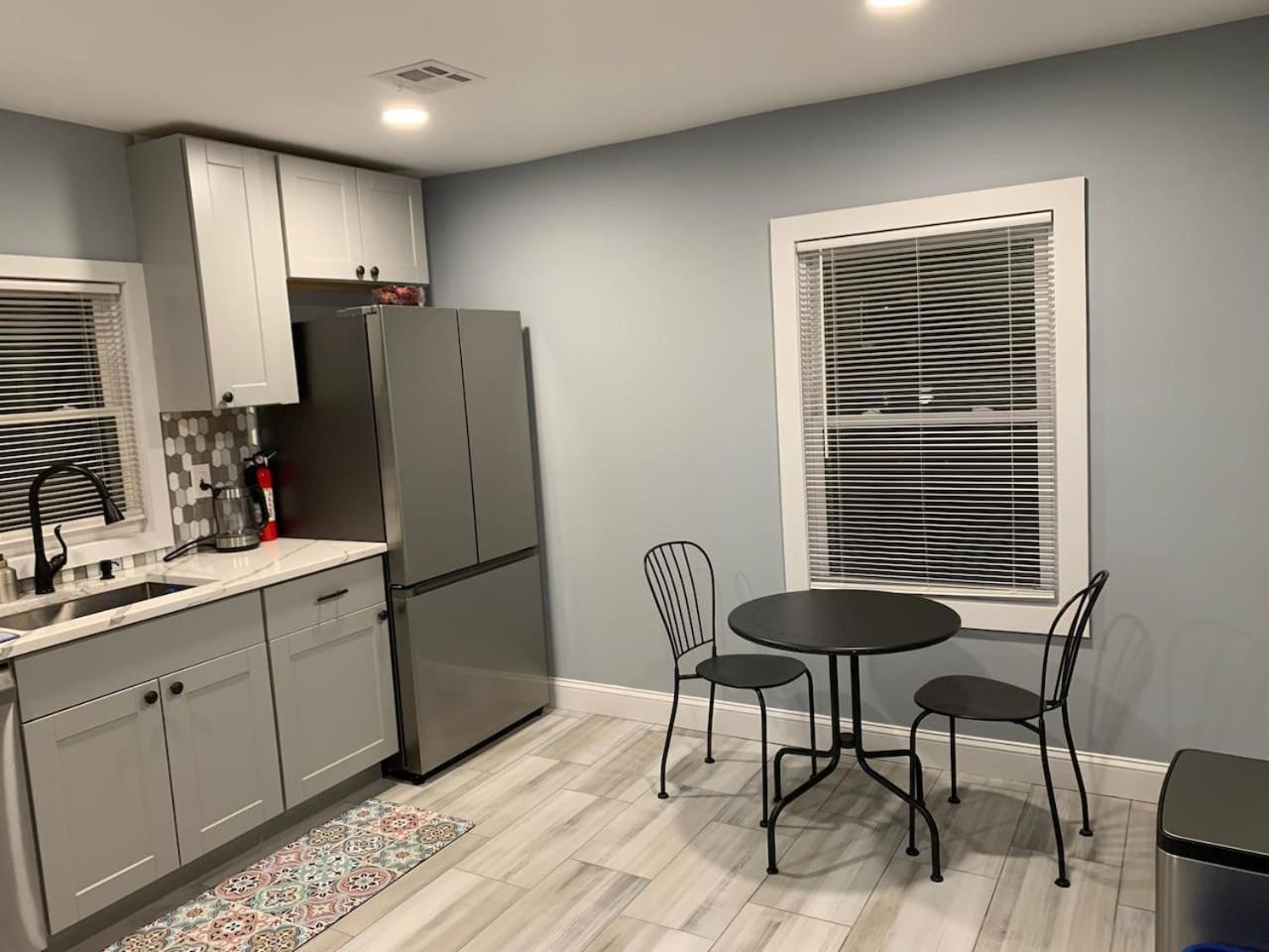 Newly Renovated 2 Bedroom Downtown Apt, Family Getaway. Montclair Exteriér fotografie